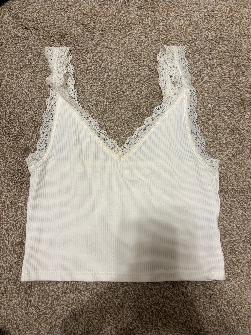 American Eagle Outfitters White Lace-Trim Ribbed Crop Tank